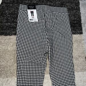 RafaellaWomen Pulloncomfort capripants fauxpockets anklesplit(Black,S)MSRP$59.50